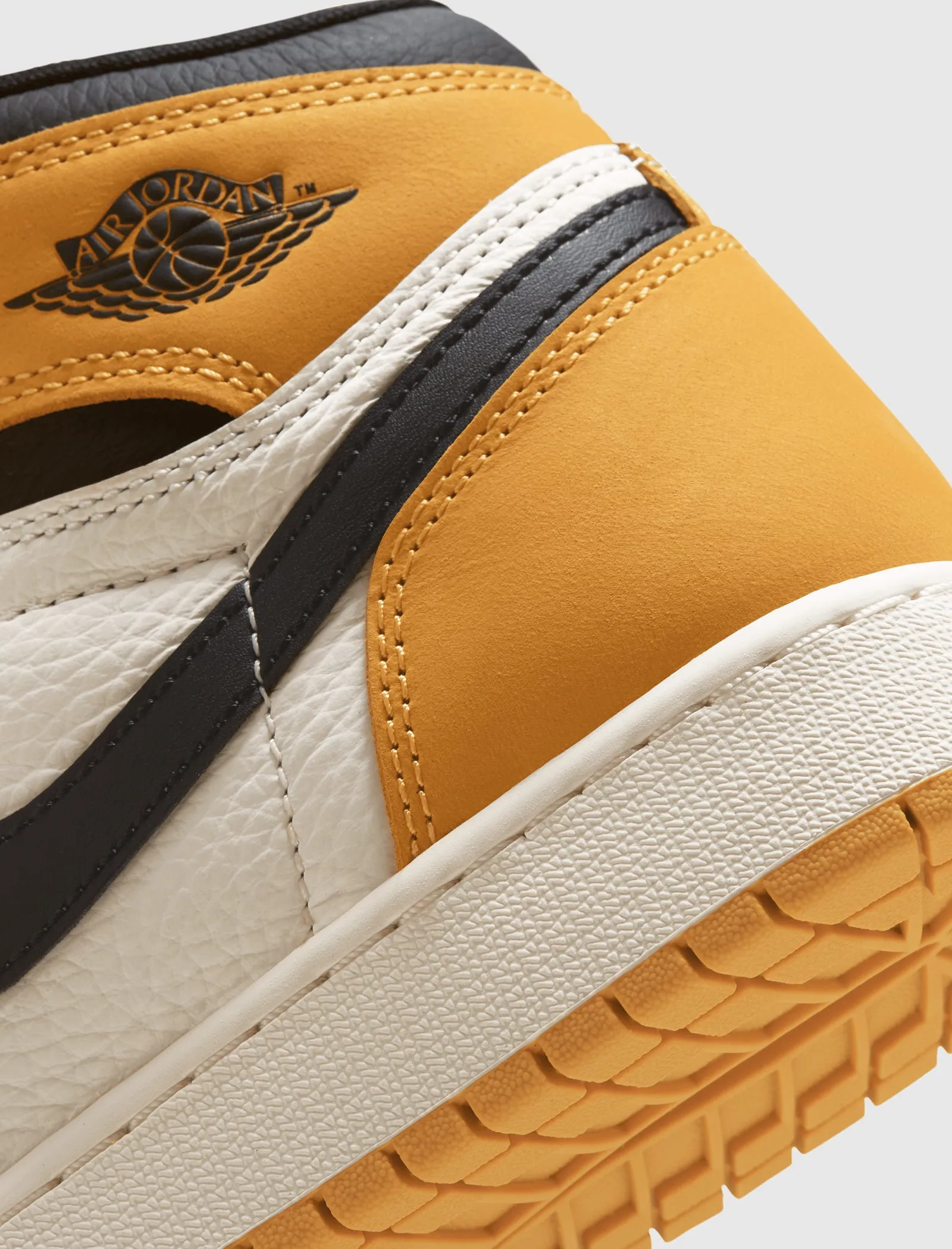 AIR JORDAN 1 RETRO HIGH OG "YELLOW OCHRE" GS