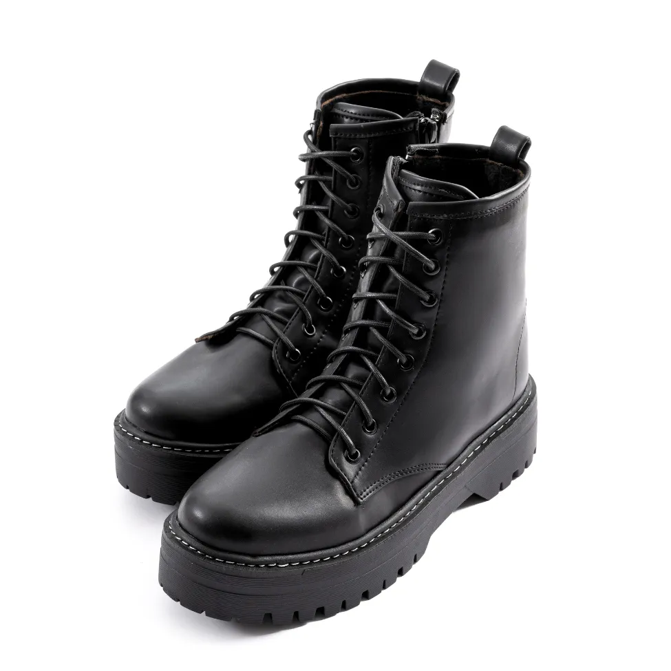 BOTA BLACK BOOTS