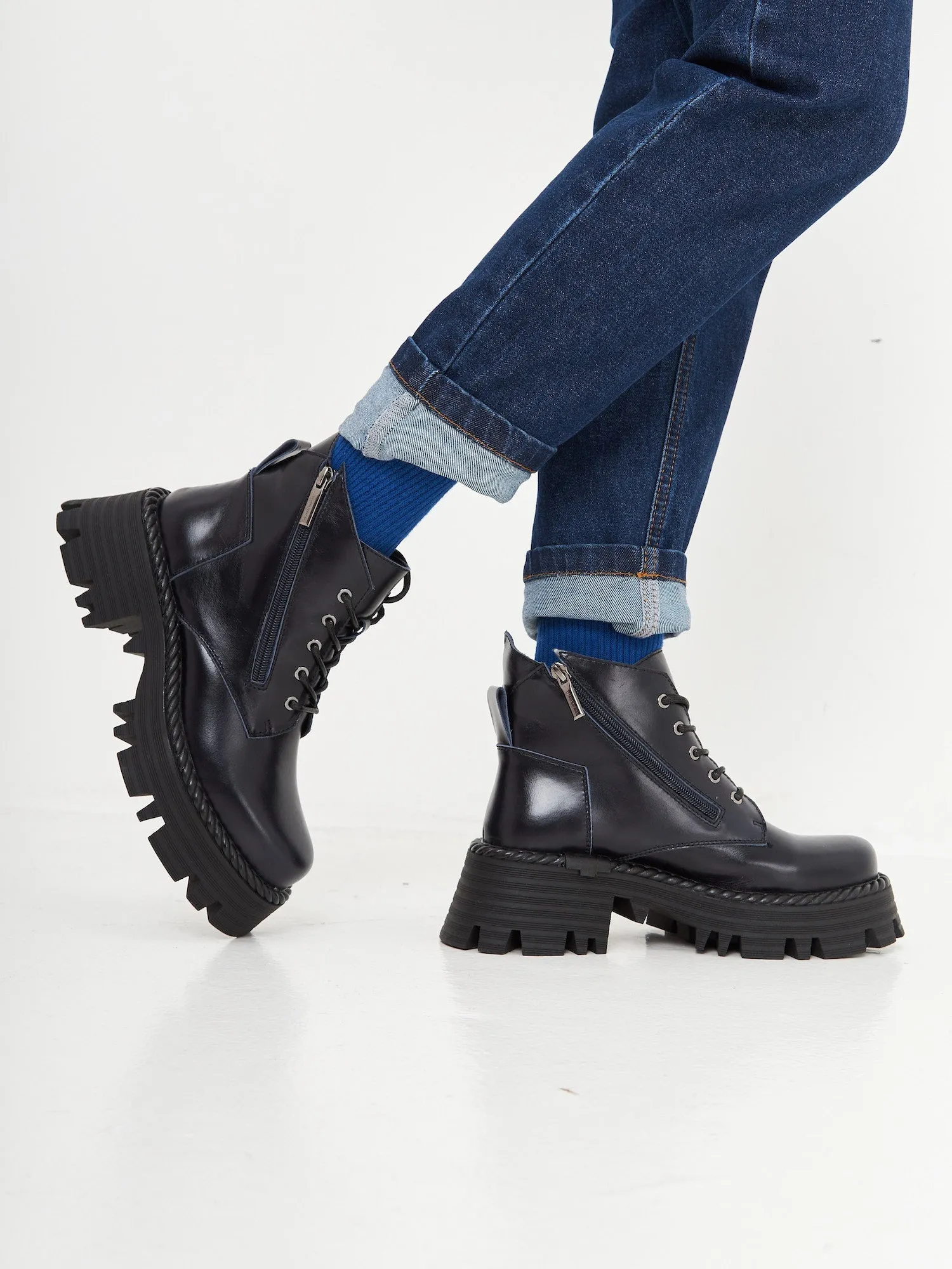 Stylish Lace-up Ankle Boots - Blue